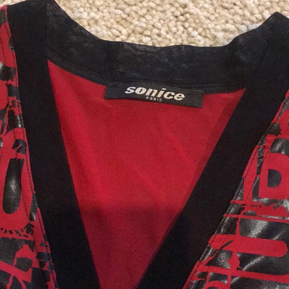 Black and red Sonice French designer blouse. - Picture 2 of 3
